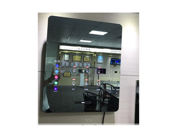 Quality Hotel - beauty mirror